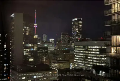 37 Grosvenor Street 610, Toronto C01, On M4y 3g5