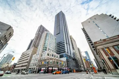 395 Bloor Street E 2011, Toronto C08, On M4w 0b4