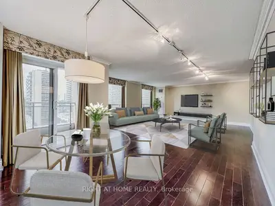 123 Eglinton Avenue 905, Toronto C10, On M4p 1j2