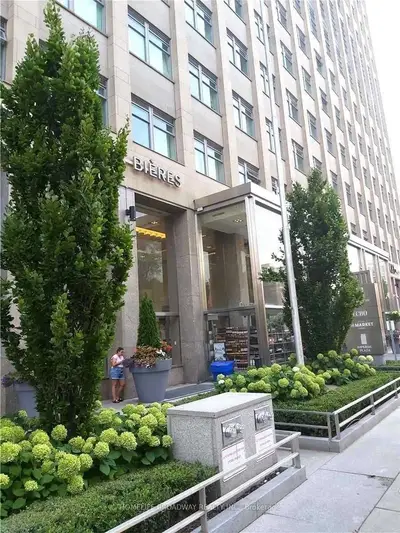111 St. Clair Avenue W 609, Toronto C02, On M4v 1n5