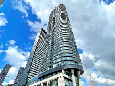 585 Bloor Street E 821, Toronto C08, On M4w 0b3