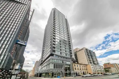 68 Shuter Street 1902, Toronto C08, On M5b 1y4