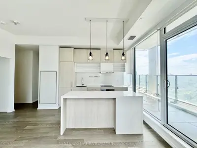 5 Soudan Avenue 1213, Toronto C10, On M4s 0b1