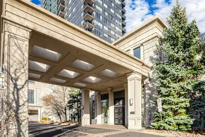15 Greenview Avenue 2206, Toronto C07, On M2m 4m7