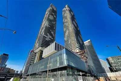 55 Cooper Street 5509, Toronto C08, On M5e 0g1