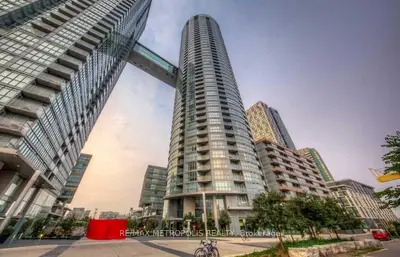 21 Iceboat Terrace 1210, Toronto C01, On M5v 4a9