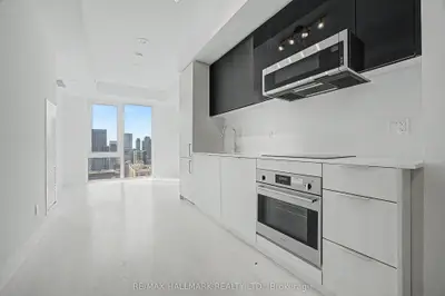 308 Jarvis Street 2902, Toronto C08, On M5b 0e3