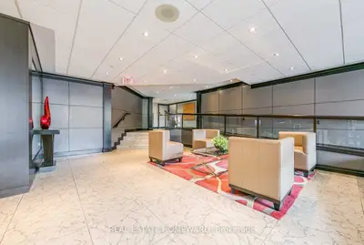 77 Maitland Place 623, Toronto, On M4y 2v6