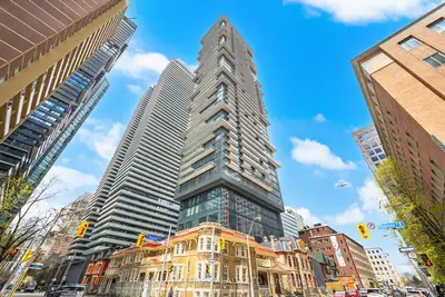 634 Church Street 2409, Toronto C08, On M4y 0g9