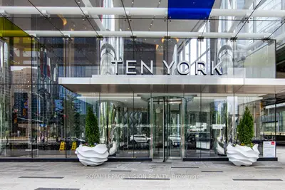 10 York Street 1006, Toronto C01, On M5j 2z2
