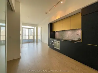 85 Wood Street 2210, Toronto C08, On M4y 0e8