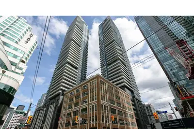 115 Blue Jays Way 3811, Toronto C01, On M5v 0n4