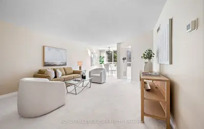 1210 Don Mills Road 324, Toronto C13, On M3b 3n9