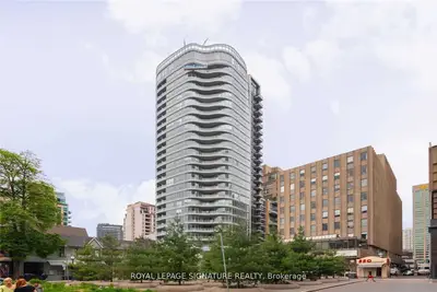 88 Cumberland Street 409, Toronto C02, On M5r 1a3