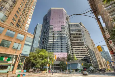 1001 Bay Street 3305, Toronto C01, On M5s 3a6