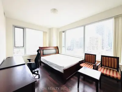 68 Canterbury Place Masterbedroom 702, Toronto C07, On M2n 0h8
