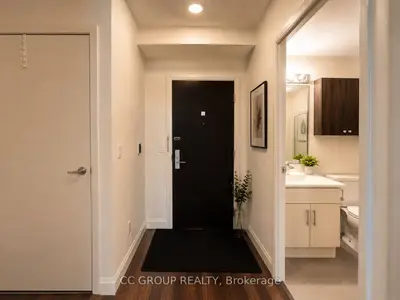 68 Canterbury Place 316, Toronto C07, On M2n 0h8