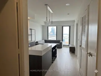 12 Bonnycastle Street 810, Toronto C08, On M5a 0c8