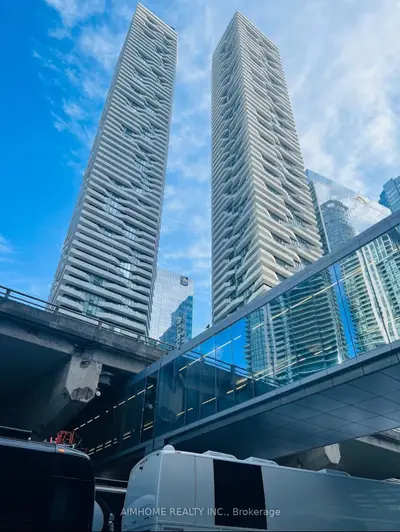 88 Harbour Street 4611, Toronto C01, On M5j 0c3
