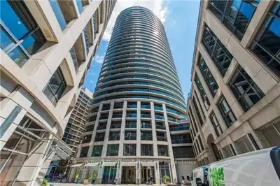 25 Carlton Street 304, Toronto C08, On M5b 1l4