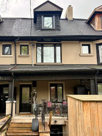 476 Crawford Street, Toronto C01, On M6g 3j8