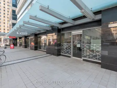 382 Yonge Street 1, Toronto, On M5b 1s8