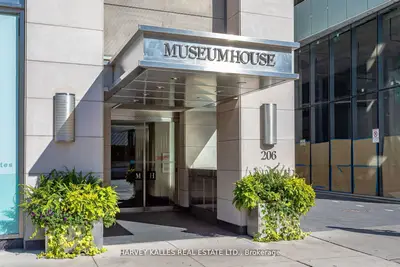 206 Bloor Street W 1202, Toronto C02, On M5s 1t8