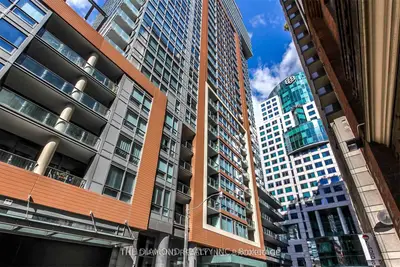 8 Mercer Street 1506, Toronto, On M5v 0c4