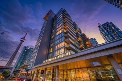 4k Spadina Avenue 317, Toronto C01, On M5v 3y9