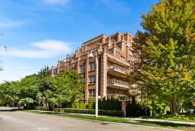 21 Burkebrook Place Rl1, Toronto, On M4g 0a2