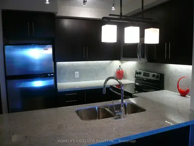 676 E Sheppard Avenue E 315, Toronto C15, On M2k 1b7