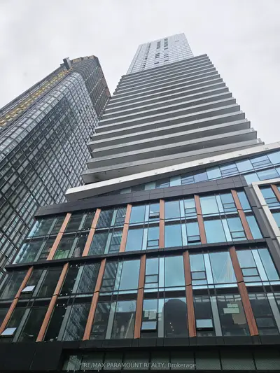 89 Church Street 3005, Toronto C08, On M5c 2g3