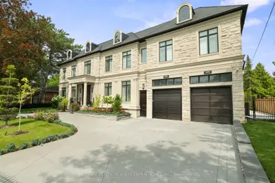 23 Sandfield Road, Toronto, On M3b 2b5