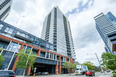 170 Sumach Street 1909, Toronto C08, On M5a 3k2