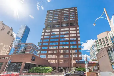 914 Yonge Street 1904, Toronto C02, On M4w 3c8