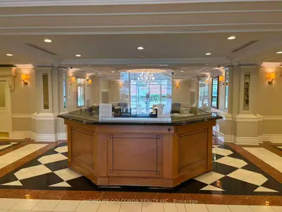 889 Bay Street 201, Toronto C01, On M5s 3k5