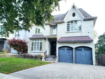 29 Threadneedle Crescent, Toronto, On M2h 1z5