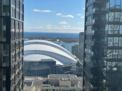 125 Blue Jays Way 4011, Toronto C01, On M5v 0n5