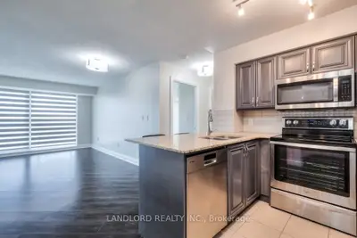 18 Valley Woods Road 606, Toronto C13, On M3a 0a1