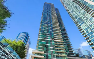 33 Bay Street 5003, Toronto C01, On M5j 2z3