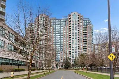 23 Lorraine Drive 318, Toronto C07, On M2n 6z6