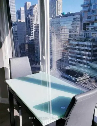155 Yorkville Avenue 1709, Toronto C02, On M5r 1c4