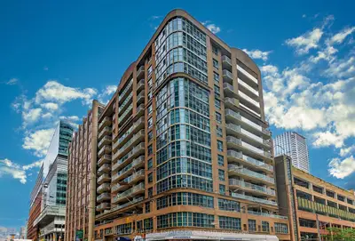 105 Victoria Street 504, Toronto C08, On M5c 3b4