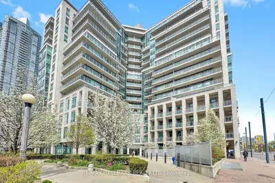 410 Queens Quay W 1516, Toronto C01, On M5v 3t1