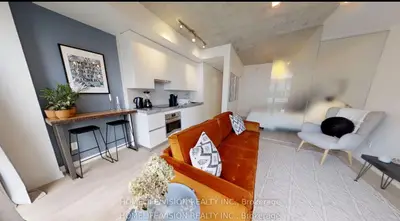 629 King Street W 621, Toronto C01, On M5v 1m5