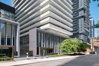 50 Charles Street E 2912, Toronto C08, On M4y 0c3
