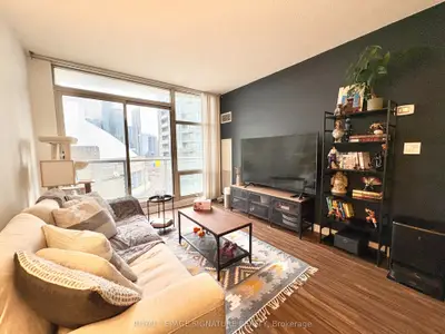 10 Navy Wharf Court 1708, Toronto C01, On M5v 3v2