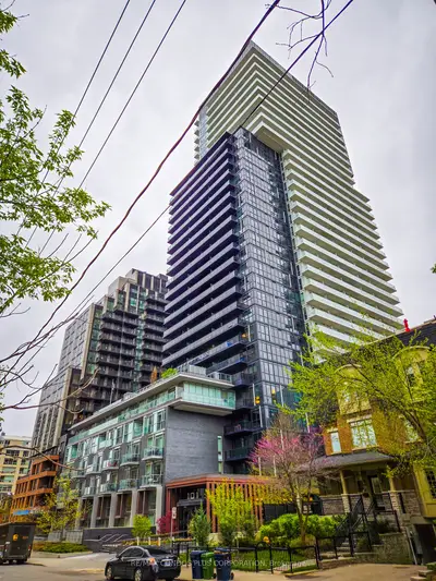 101 Erskine Avenue 1705, Toronto C10, On M4p 1y5