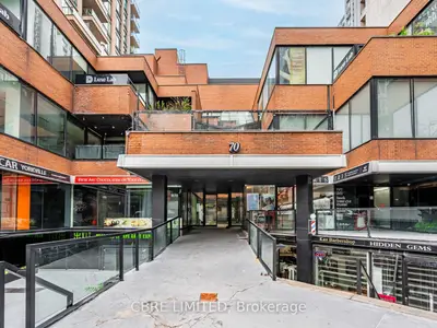 70 Yorkville Avenue Ur4, Toronto C02, On M5r 1b9
