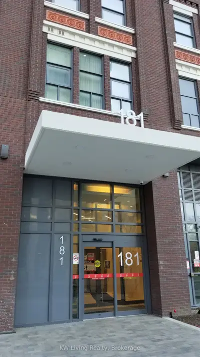 181 Huron Street 1104, Toronto C01, On M5t 0c1